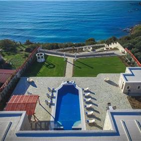 8 bedroom luxury villa with pool near Koutsounari, sleeps 16
